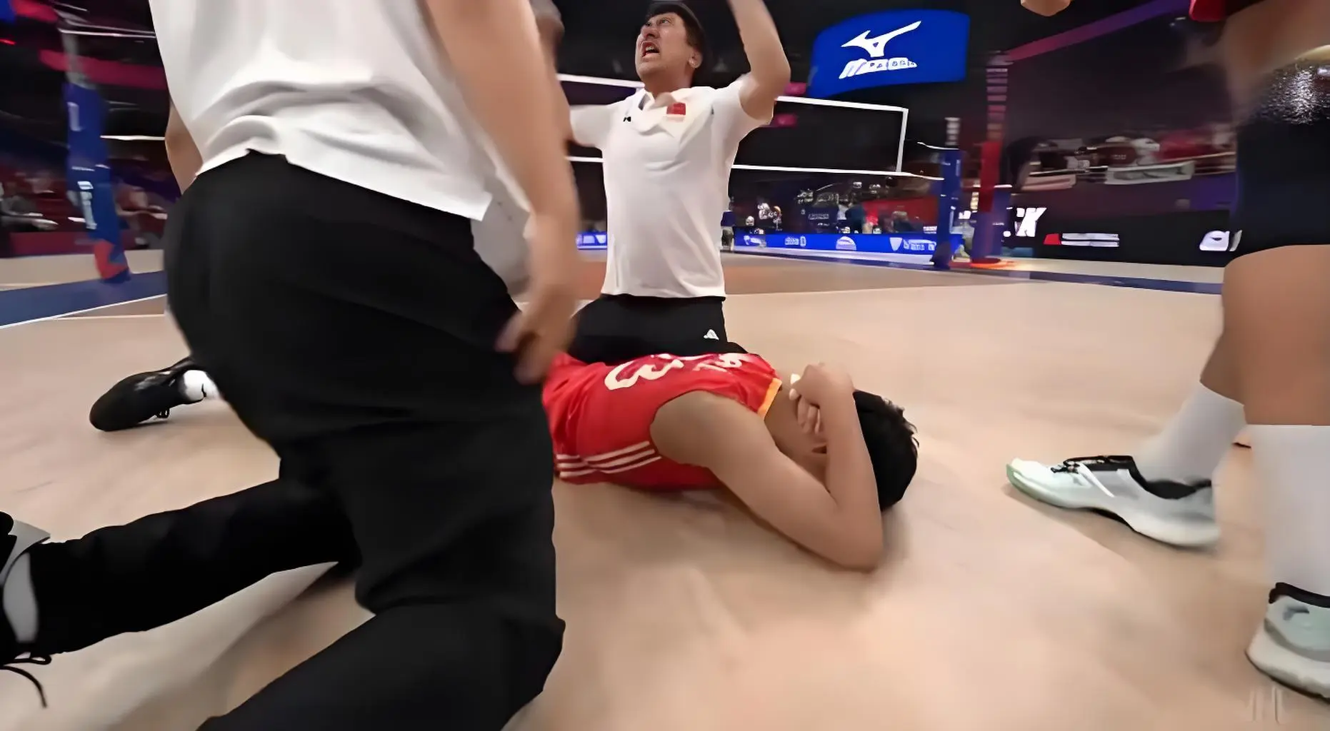 季道帅短暂, 即时世界排, 点点起势