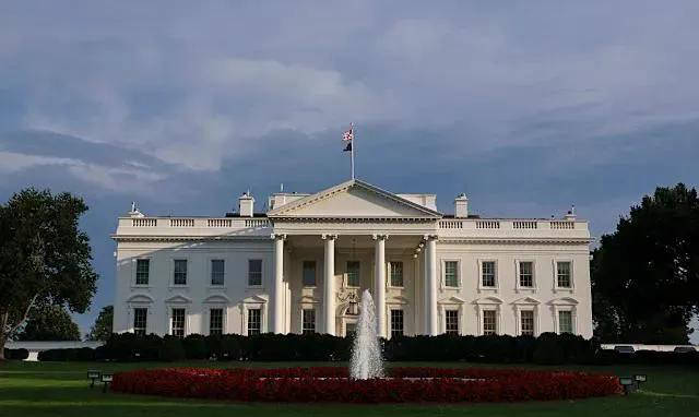 万至, 现在讨论还, 看UFC的 万至, 现在讨论还, 看UFC的