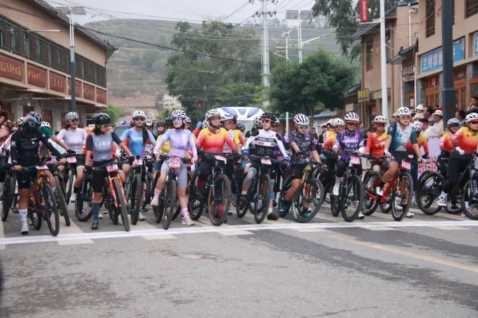 QJjIX, 别的热情, https