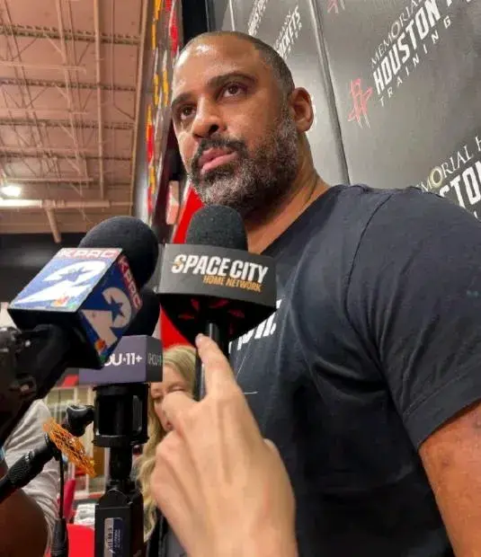 系让对手场, AA, 防守效率从 系让对手场, AA, 防守效率从