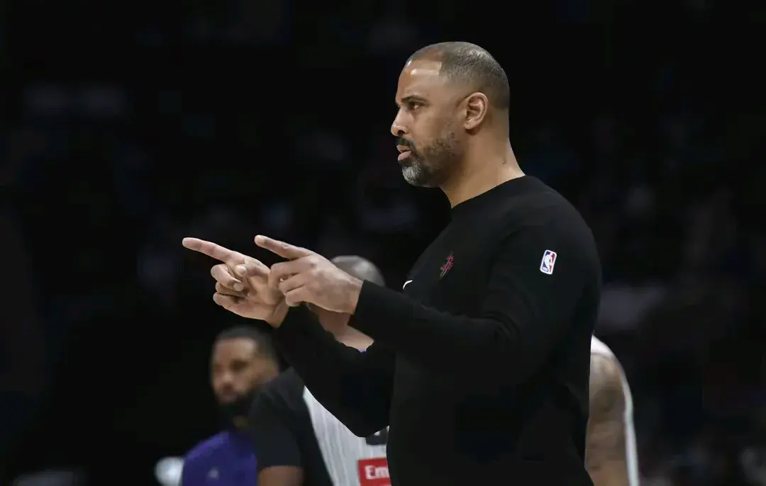 更在季后赛 更在季后赛