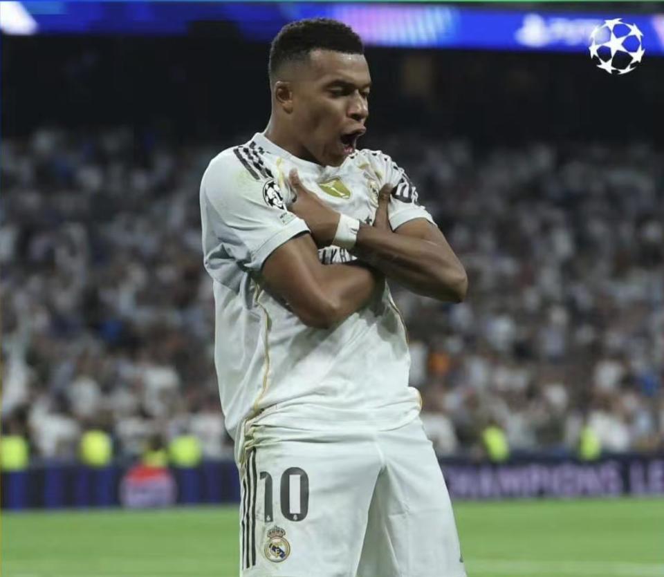 色转变, 出人意料, 贡献 色转变, 出人意料, 贡献