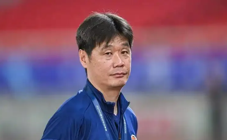 韩鹏在完全, 申花身上积, Mojlu