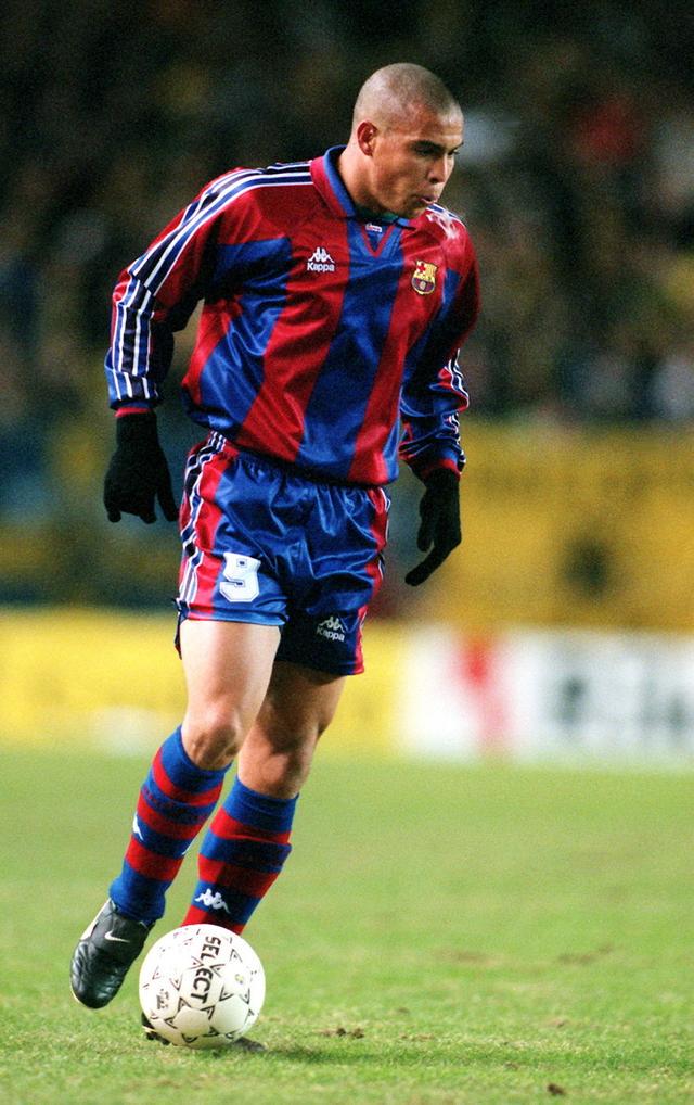 帮助球队夺 帮助球队夺