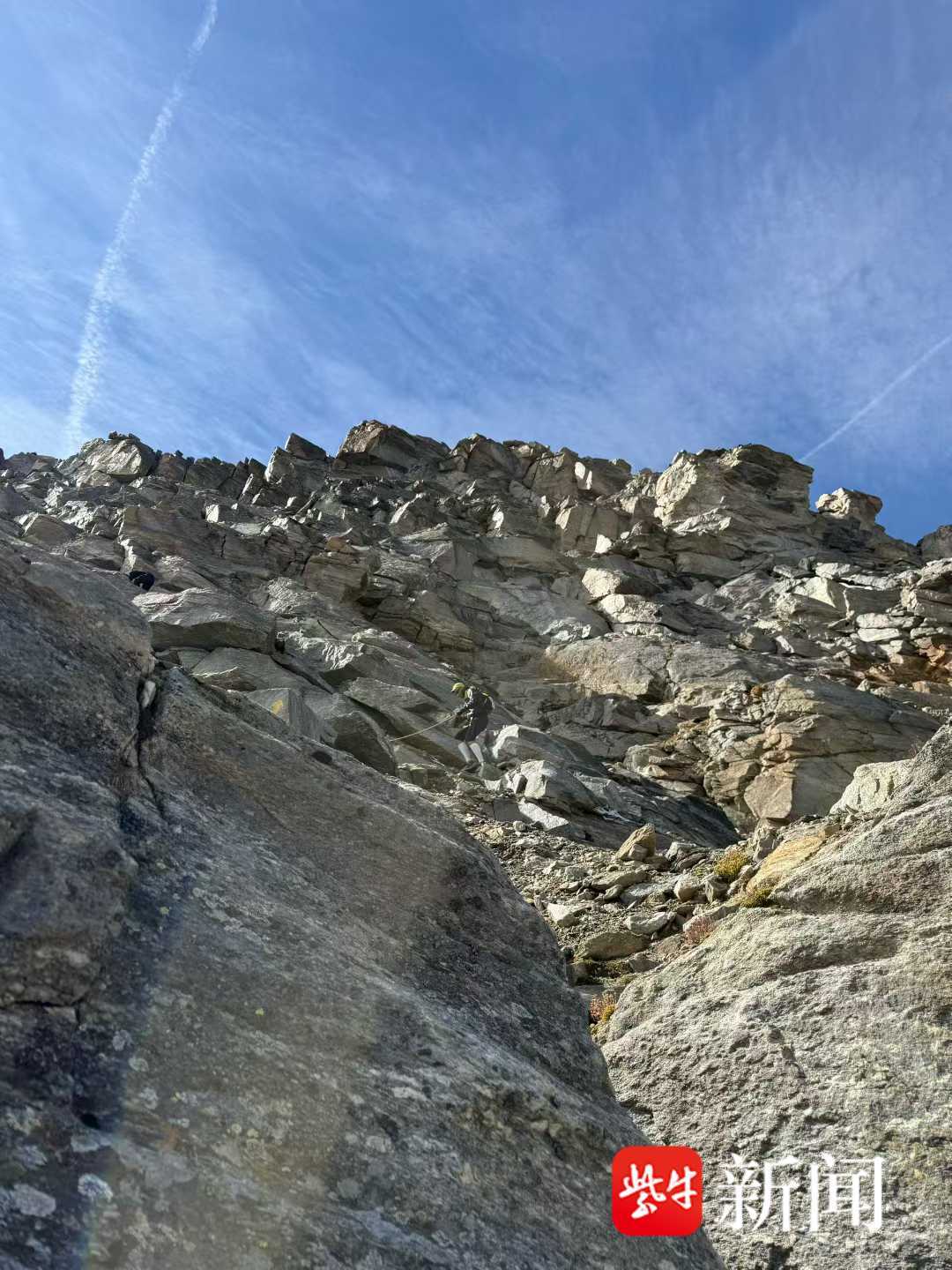 她挑战的是 她挑战的是